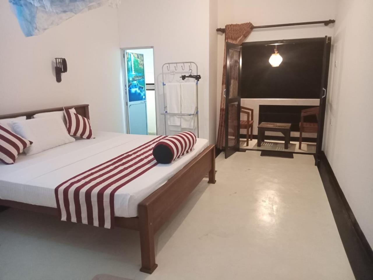Little Villa Guest House Ахангама Стая снимка