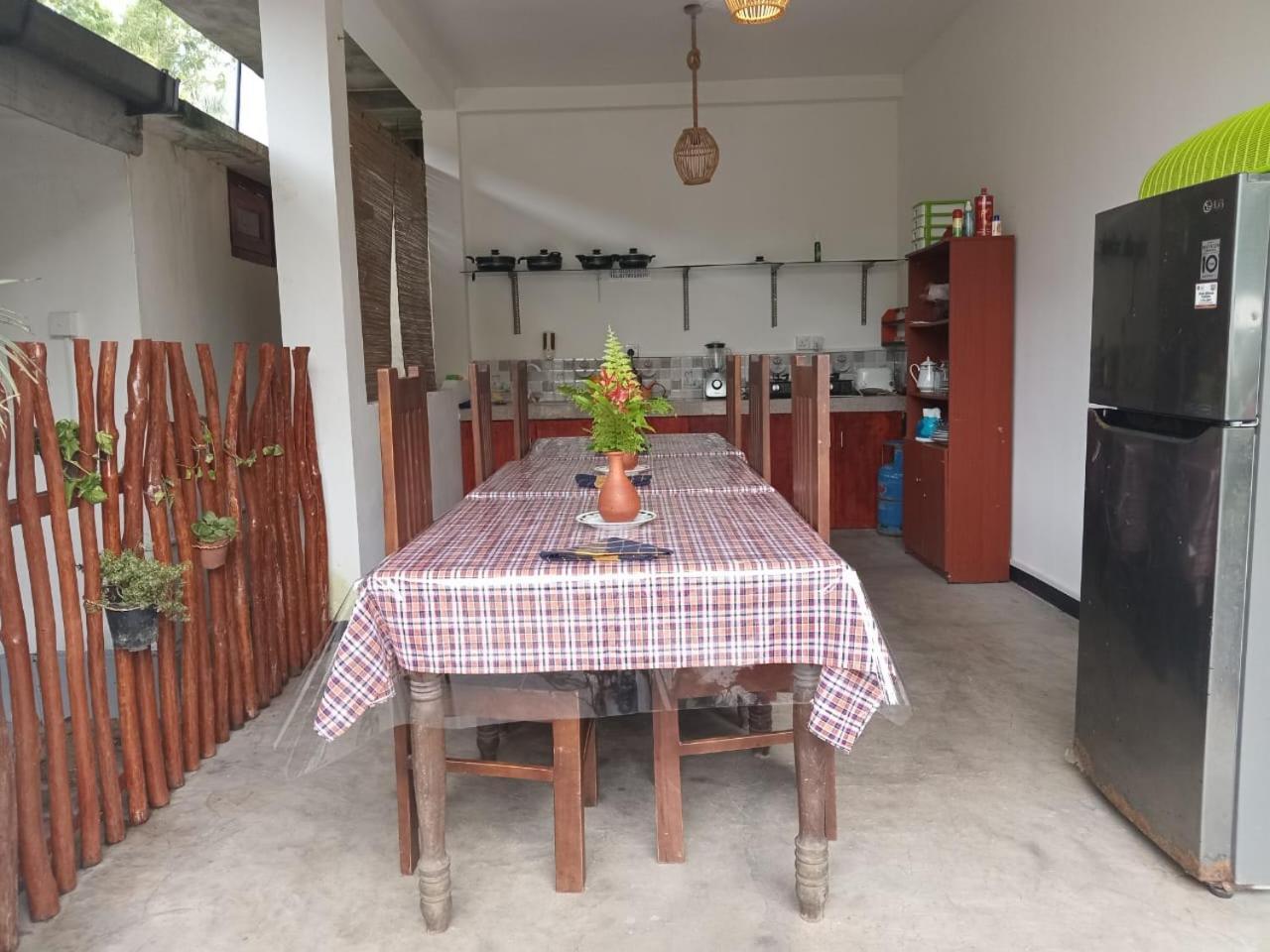 Little Villa Guest House Ахангама Стая снимка