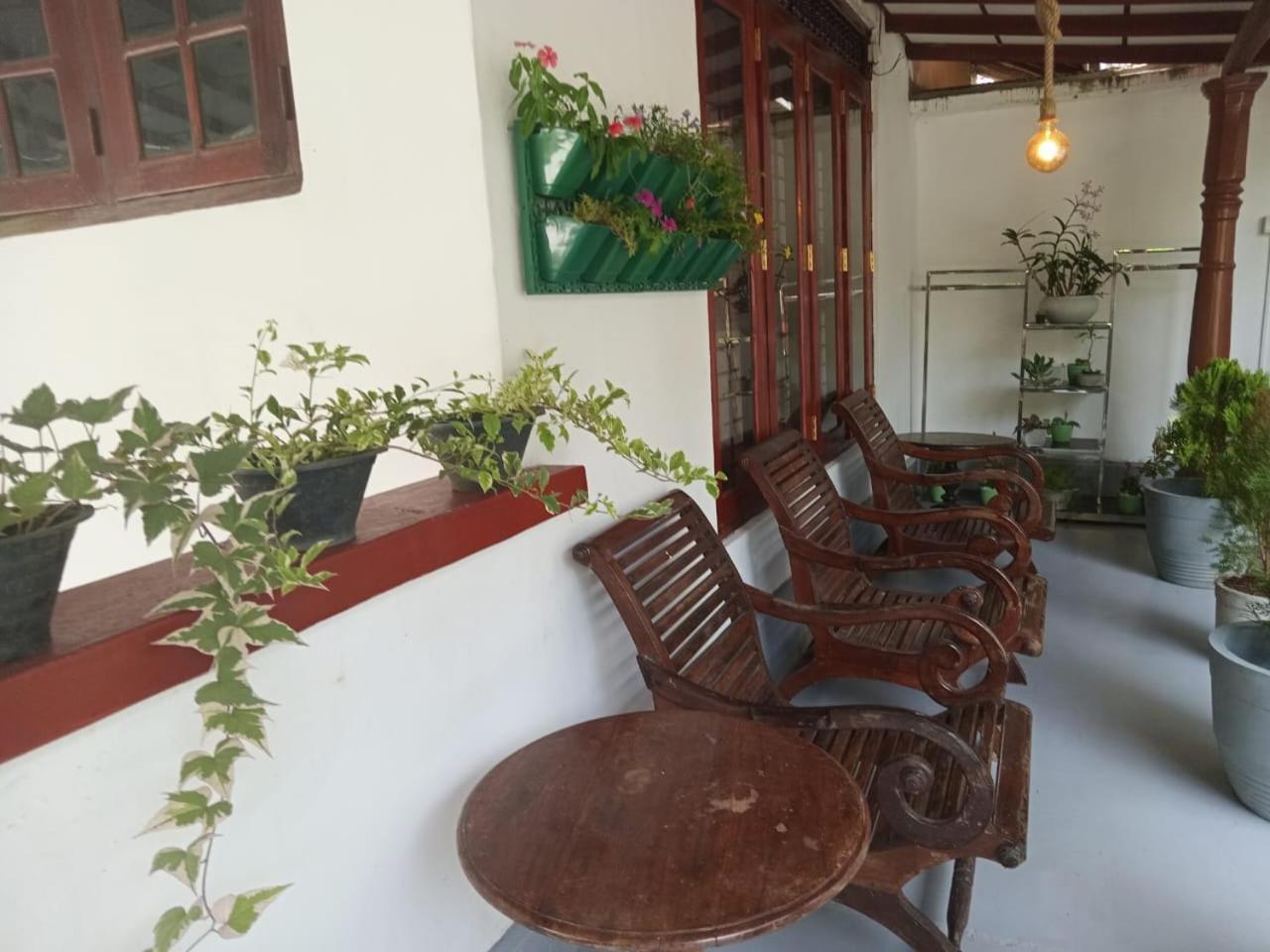 Little Villa Guest House Ахангама Стая снимка